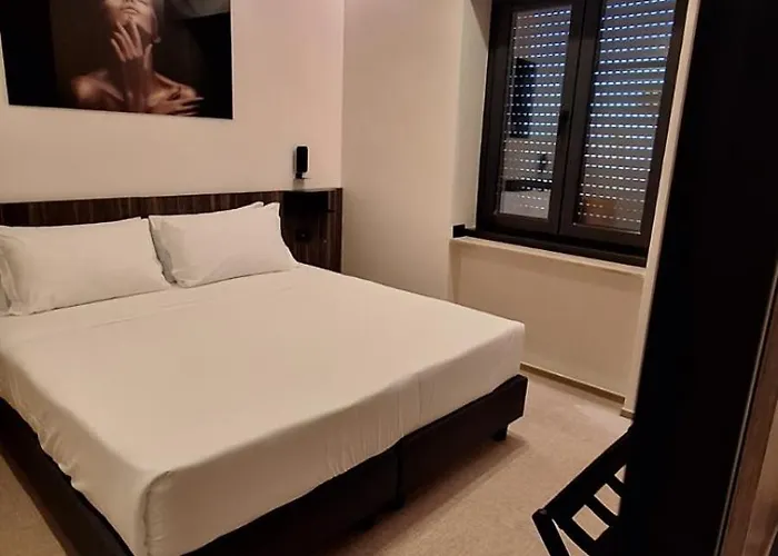 Hotel Western Revolution Rzym